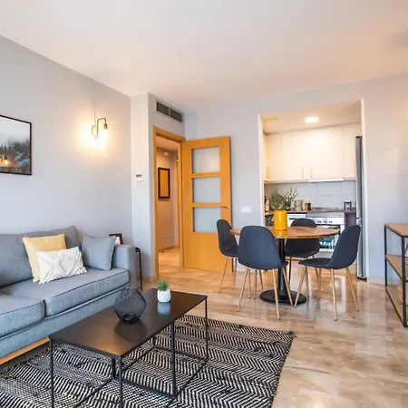 42mal1083 - Great 2br Near Sagrada Familia * Barcelona