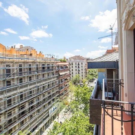 42mal1083 - Great 2br Near Sagrada Familia Apartment *