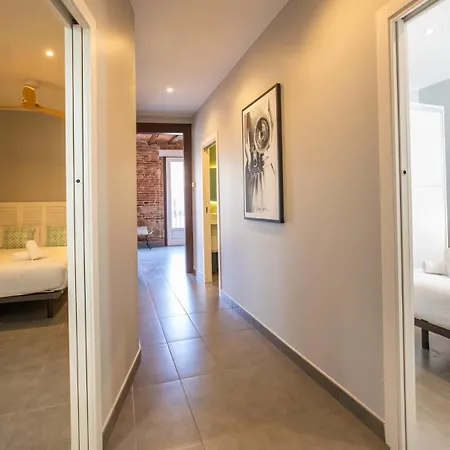 42mal1083 - Great 2br Near Sagrada Familia Apartment